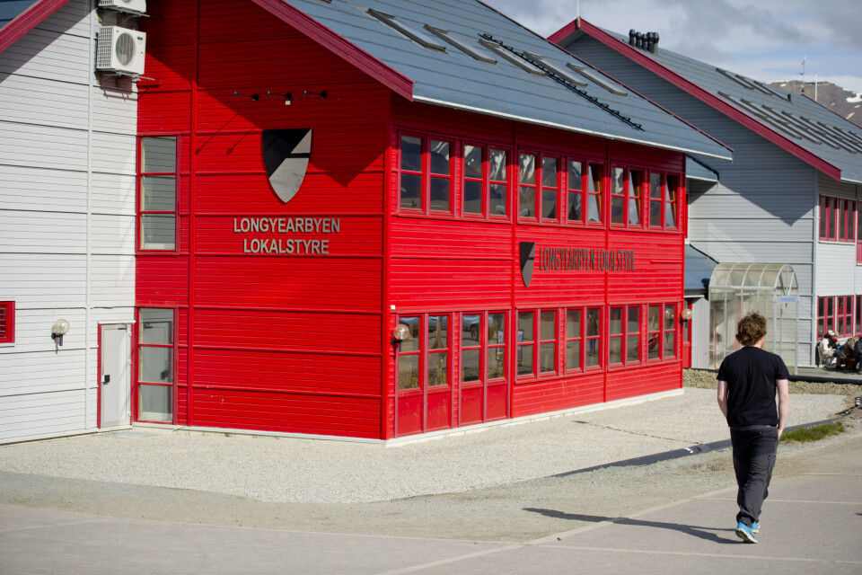 Longyearbyen er administrasjonssenteret på Svalbard. Foto: Jon Olav Nesvold / NTB scanpix Longyearbyen er administrasjonssenteret på Svalbard. Foto: Jon Olav Nesvold / NTB scanpix