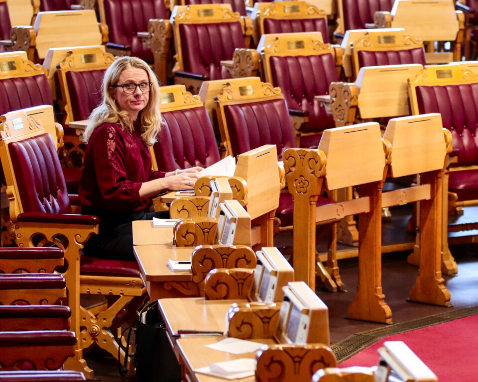Arbeids- og sosialminister Anniken Hauglie (H) vil kutte minstesatsen i AAP-ordningen for unge under 25 år. Foto: Lise Åserud / NTB scanpix Arbeids- og sosialminister Anniken Hauglie (H) vil kutte minstesatsen i AAP-ordningen for unge under 25 år. Foto: Lise Åserud / NTB scanpix