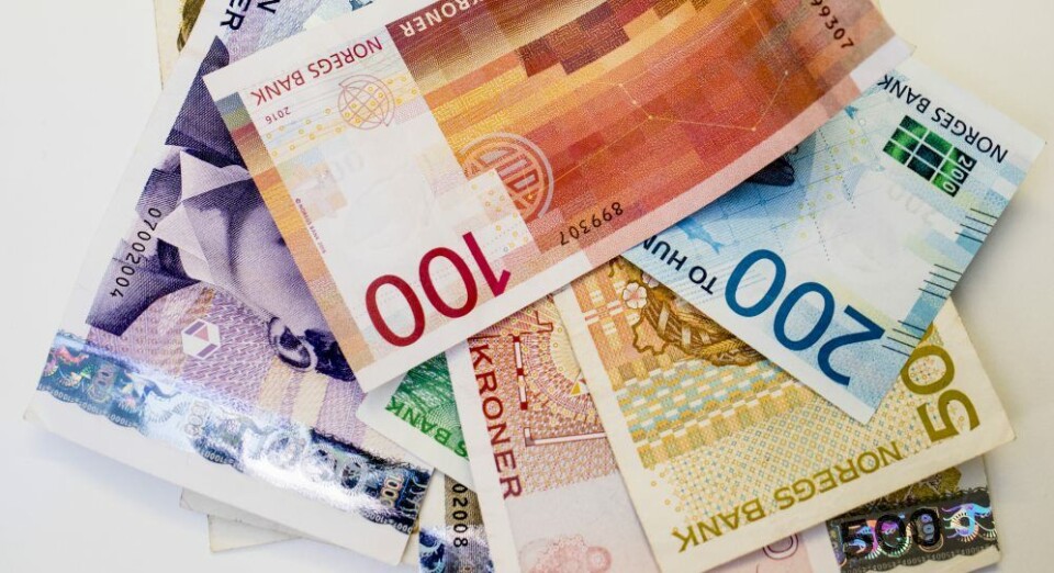 Kommuner, som vedtar å senke formuesskatten, må forberede seg på reduserte inntekter de første årene etter nedsettelsen. Kommuner, som vedtar å senke formuesskatten, må forberede seg på reduserte inntekter de første årene etter nedsettelsen.