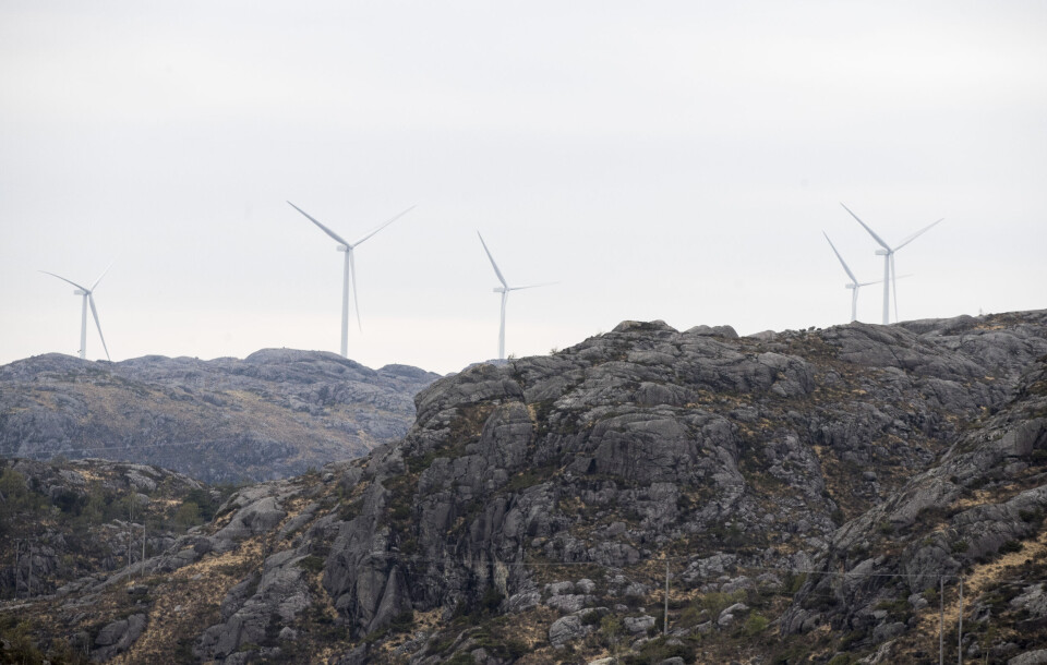 Stortinget sier nei til å gi kommunene vetorett mot vindkraftanlegg. Bildet er fra Eigersund i Rogaland. Foto: Terje Pedersen / NTB scanpix Stortinget sier nei til å gi kommunene vetorett mot vindkraftanlegg. Bildet er fra Eigersund i Rogaland. Foto: Terje Pedersen / NTB scanpix