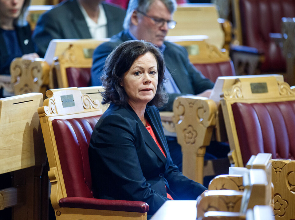 Frp-statsråd Solveig Horne er av SV spurt om hva hun mener om Facebook-posten til lokalpolitikeren i Oslo som kom med nedsettende omtale på Facebook. Foto: Gorm Kallestad / NTB scanpix Frp-statsråd Solveig Horne er av SV spurt om hva hun mener om Facebook-posten til lokalpolitikeren i Oslo som kom med nedsettende omtale på Facebook. Foto: Gorm Kallestad / NTB scanpix