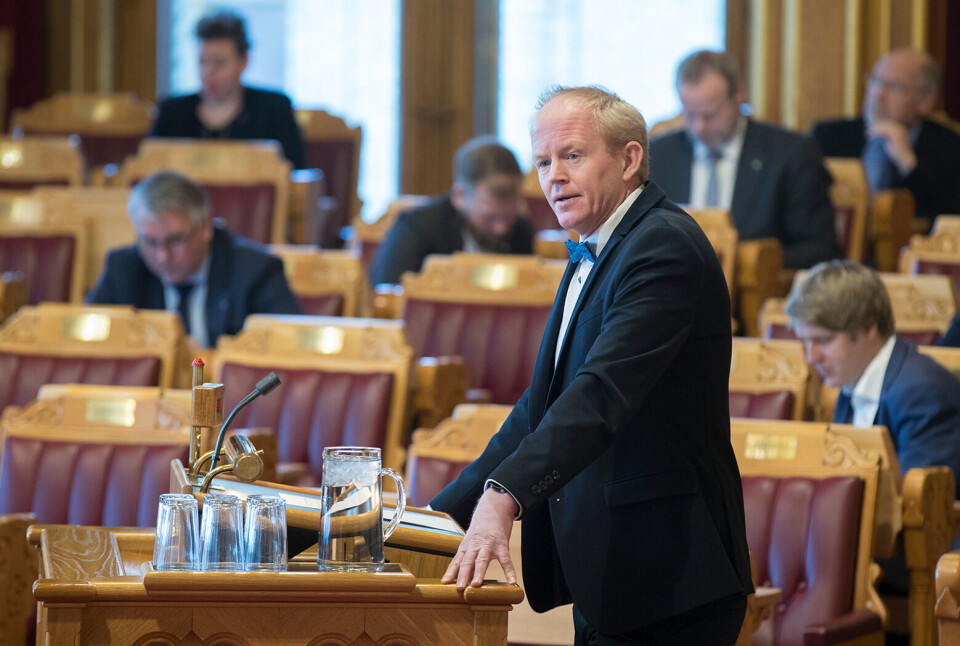 Lars Haltbrekken (SV) vil torsdag fremme forslag om at regjeringen må legge fram en ny klimamelding og ber Stortinget samle seg om mer konkrete tiltak. Foto: Vidar Ruud / NTB scanpix Lars Haltbrekken (SV) vil torsdag fremme forslag om at regjeringen må legge fram en ny klimamelding og ber Stortinget samle seg om mer konkrete tiltak. Foto: Vidar Ruud / NTB scanpix