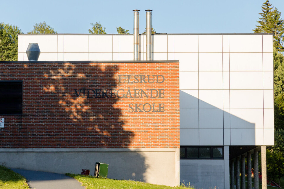 Rektor ved Ulsrud videregående skole i Oslo har gitt lektor Simon Malkenes en reprimande etter hans uttalelser i en NRK-debatt. Foto: Audun Braastad / NTB scanpix Rektor ved Ulsrud videregående skole i Oslo har gitt lektor Simon Malkenes en reprimande etter hans uttalelser i en NRK-debatt. Foto: Audun Braastad / NTB scanpix