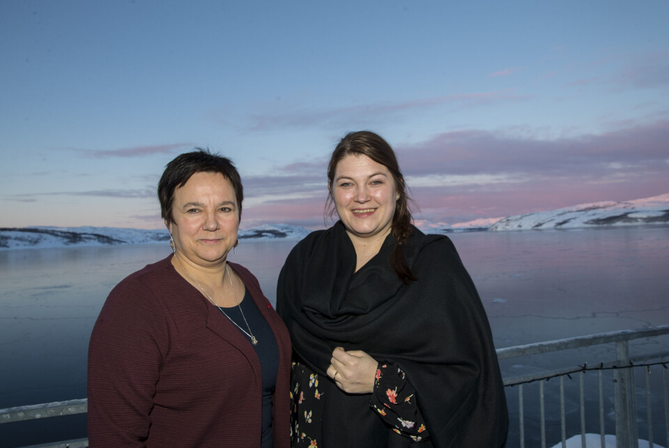 Fylkesrådsleder Ragnhild Vassvik i Finnmark mener at kollegene i Troms var arrogante i forhandlingene om nytt storfylke. Fylkesrådsleder i Troms Cecilie Myrseth (Ap) mener man må kunne være uenig uten å bruke slike karakteristikker. Foto: Vidar Ruud / NTB scanpix Fylkesrådsleder Ragnhild Vassvik i Finnmark mener at kollegene i Troms var arrogante i forhandlingene om nytt storfylke. Fylkesrådsleder i Troms Cecilie Myrseth (Ap) mener man må kunne være uenig uten å bruke slike karakteristikker. Foto: Vidar Ruud / NTB scanpix