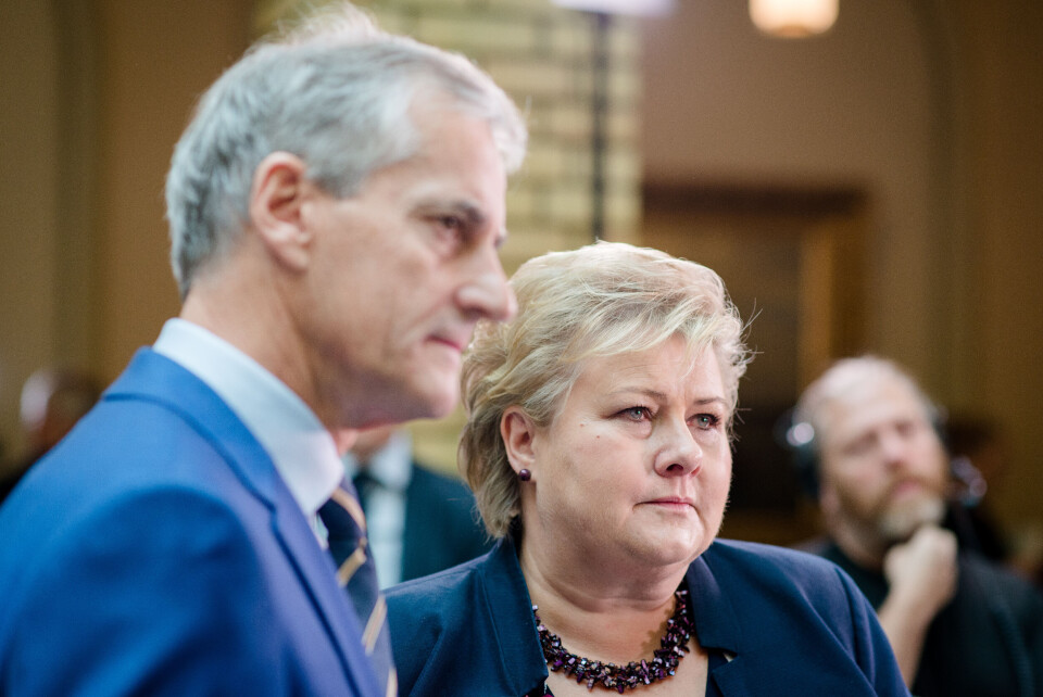 Statsminister Erna Solberg (H) og leder i Arbeiderpartiet, Jonas Gahr Støre. Blant partiene på Stortinget fikk Arbeiderpartiet mest i bidrag fra, fulgt av Høyre som fikk nest mest. Foto: Joakim S. Enger Statsminister Erna Solberg (H) og leder i Arbeiderpartiet, Jonas Gahr Støre. Blant partiene på Stortinget fikk Arbeiderpartiet mest i bidrag fra, fulgt av Høyre som fikk nest mest. Foto: Joakim S. Enger