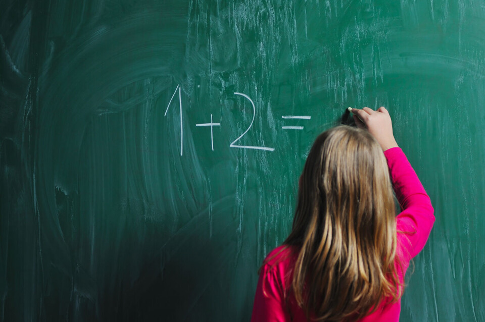 Antallet elever per lærer har ikke gått nevneverdig ned i grunnskolen de siste årene. Foto: Colourbox.com Antallet elever per lærer har ikke gått nevneverdig ned i grunnskolen de siste årene. Foto: Colourbox.com