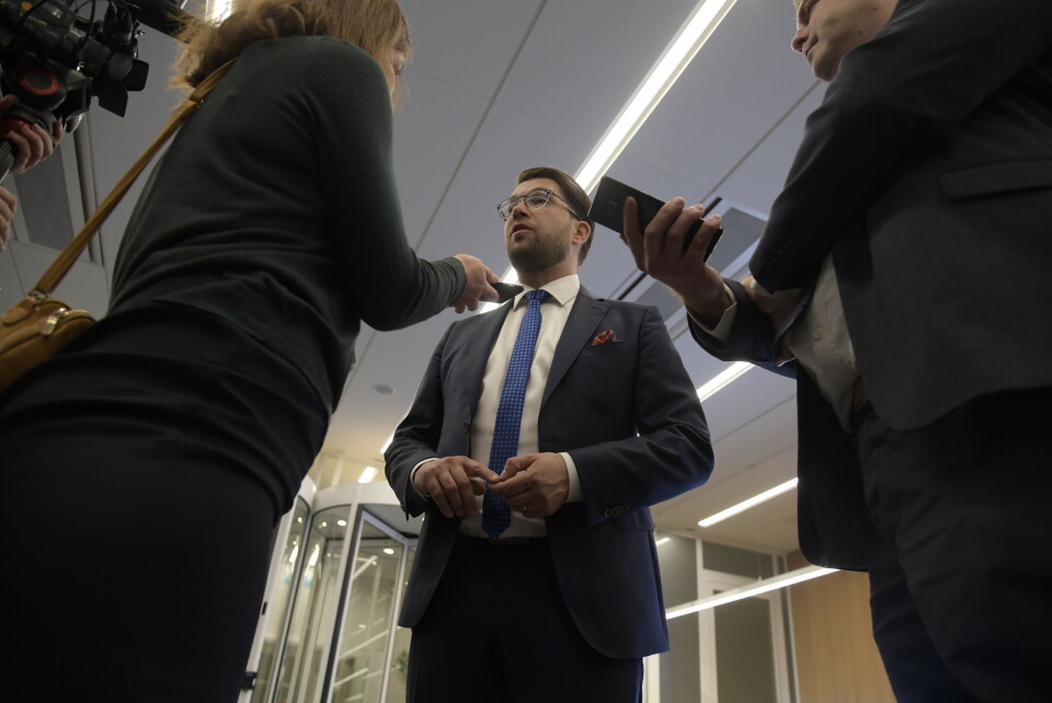 Sverigedemokraternas partiledere Jimmie Åkesson i spissen sikret seg 63 representanter i Riksdagen, ikke 62 som den foreløpige mandatfordelingen først tydet på. Foto Janerik Henriksson / TT / NTB scanpix Sverigedemokraternas partiledere Jimmie Åkesson i spissen sikret seg 63 representanter i Riksdagen, ikke 62 som den foreløpige mandatfordelingen først tydet på. Foto Janerik Henriksson / TT / NTB scanpix