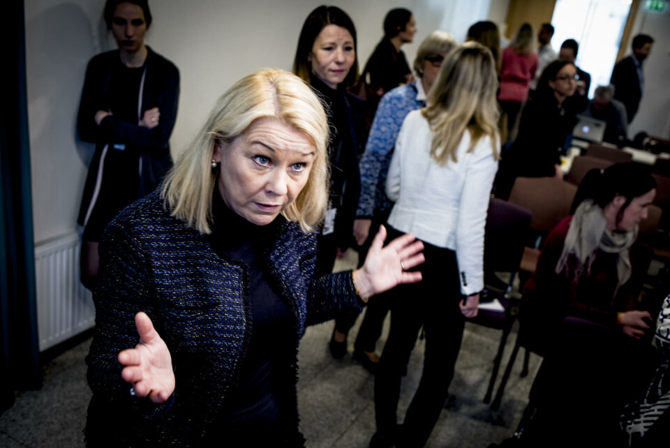 Kommunal- og moderniseringsminister Monica Mæland (H) i debatt om fylker og regioner under Arendalsuka. Foto: Magnus Knudsen Bjørke Kommunal- og moderniseringsminister Monica Mæland (H) i debatt om fylker og regioner under Arendalsuka. Foto: Magnus Knudsen Bjørke