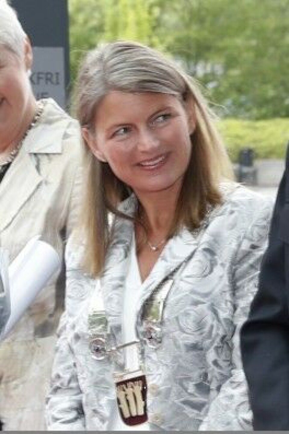 Ordfører Lene Conradi (H) i Asker kommune med ordførerkjedet på seg ved en annen anledning. Foto: Lise Åserud / NTB scanpix Ordfører Lene Conradi (H) i Asker kommune med ordførerkjedet på seg ved en annen anledning. Foto: Lise Åserud / NTB scanpix