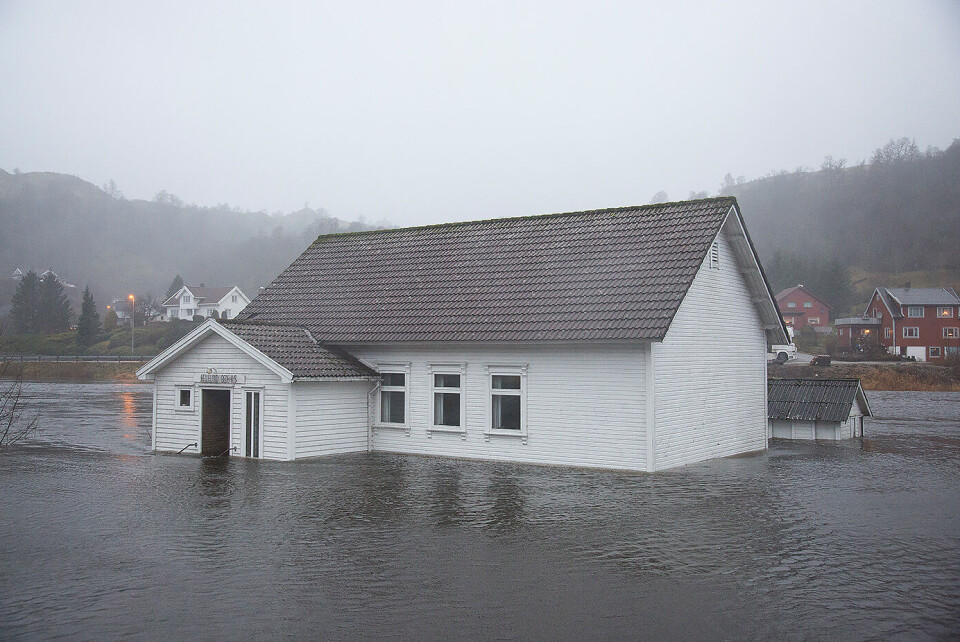 Vannskader i Norge har økt kraftig i takt med klimaendringer, som både medfører ekstremvær, flom og jevne store mengder nedbørnedbørsutsatte Helleland i Rogaland under ekstremværet «Synne». Foto: Torstein Bøe / NTB scanpix Vannskader i Norge har økt kraftig i takt med klimaendringer, som både medfører ekstremvær, flom og jevne store mengder nedbørnedbørsutsatte Helleland i Rogaland under ekstremværet «Synne». Foto: Torstein Bøe / NTB scanpix