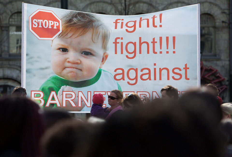 Også i Norge har det vært demonstrasjonene mot barnevernet. Her fra aksjonen utenfor Stortinget i april. Foto: Ole Berg-Rusten / NTB scanpix Også i Norge har det vært demonstrasjonene mot barnevernet. Her fra aksjonen utenfor Stortinget i april. Foto: Ole Berg-Rusten / NTB scanpix