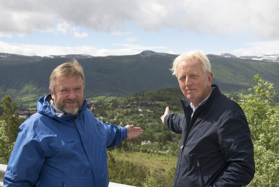Ordfører Bengt Fasteraune (Sp) og rådmann Halvor Nissen i Dovre kunne juble i fjor over topplassering i Kommunebarometeret. I morgen, onsdag, blir det klart hvem som topper årets barometer. Arkivfoto: Dovre kommune Ordfører Bengt Fasteraune (Sp) og rådmann Halvor Nissen i Dovre kunne juble i fjor over topplassering i Kommunebarometeret. I morgen, onsdag, blir det klart hvem som topper årets barometer. Arkivfoto: Dovre kommune