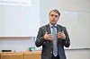 Helge Eide, områdedirektør interessepolitikk i KS er spent på statsbudsjettet som legges frem torsdag. Arkivfoto: Joakim S. Enger