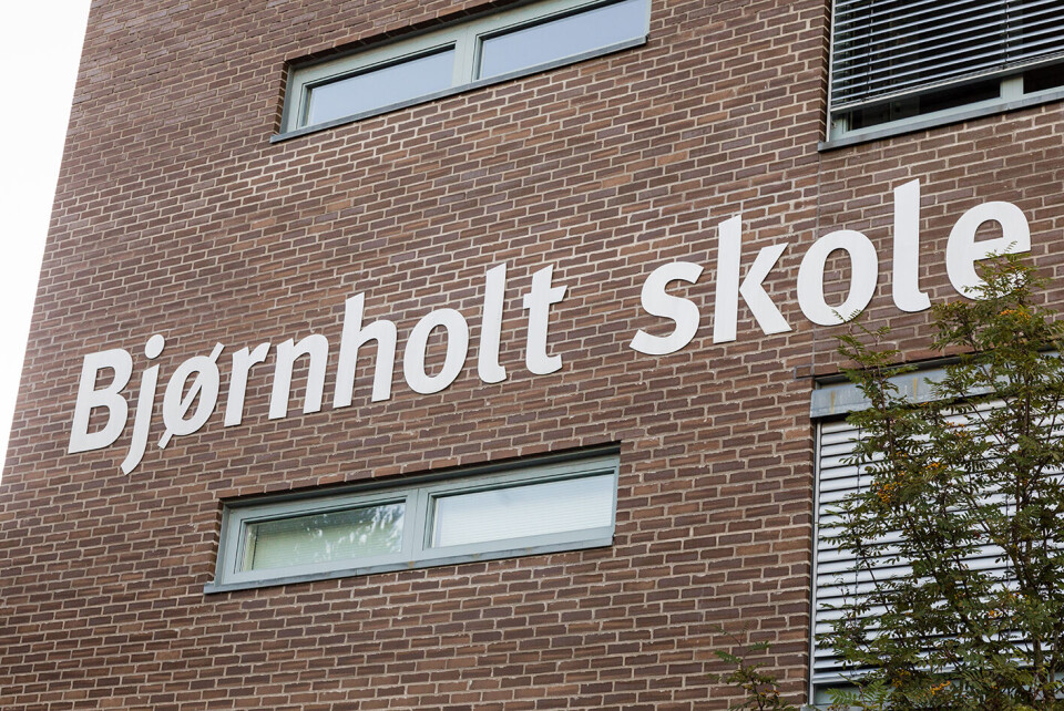 Bjørnholt skole i Oslo har innført adgangskontroll etter at uvedkommende har tatt seg inn på skolen og truet lærere og elever. Foto: Audun Braastad / NTB scanpix Bjørnholt skole i Oslo har innført adgangskontroll etter at uvedkommende har tatt seg inn på skolen og truet lærere og elever. Foto: Audun Braastad / NTB scanpix