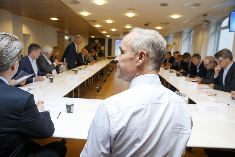 Byggenæringen var innkalt til møte i Kommunal- og moderniseringsdepartementet mandag for å planlegge husvære til titusenvis av asylsøkere som vil få opphold i landet. Foto: Cornelius Poppe / NTB scanpix Byggenæringen var innkalt til møte i Kommunal- og moderniseringsdepartementet mandag for å planlegge husvære til titusenvis av asylsøkere som vil få opphold i landet. Foto: Cornelius Poppe / NTB scanpix