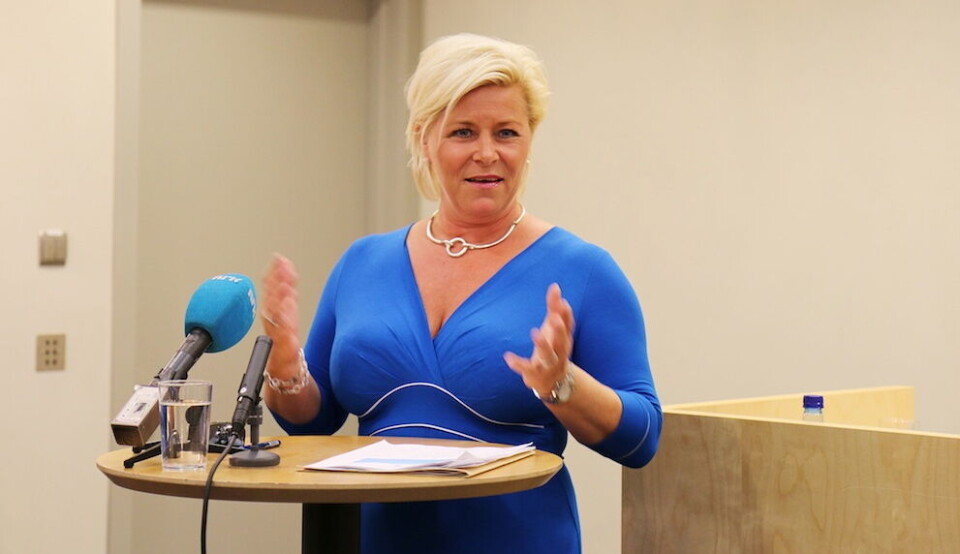 Skatteinnkreving er ikke en naturlig kommunal oppgave, mener Siv Jensen, men fikk ikke flertallet i Stortinget med seg på det. Foto: Henning Aarset Skatteinnkreving er ikke en naturlig kommunal oppgave, mener Siv Jensen, men fikk ikke flertallet i Stortinget med seg på det. Foto: Henning Aarset