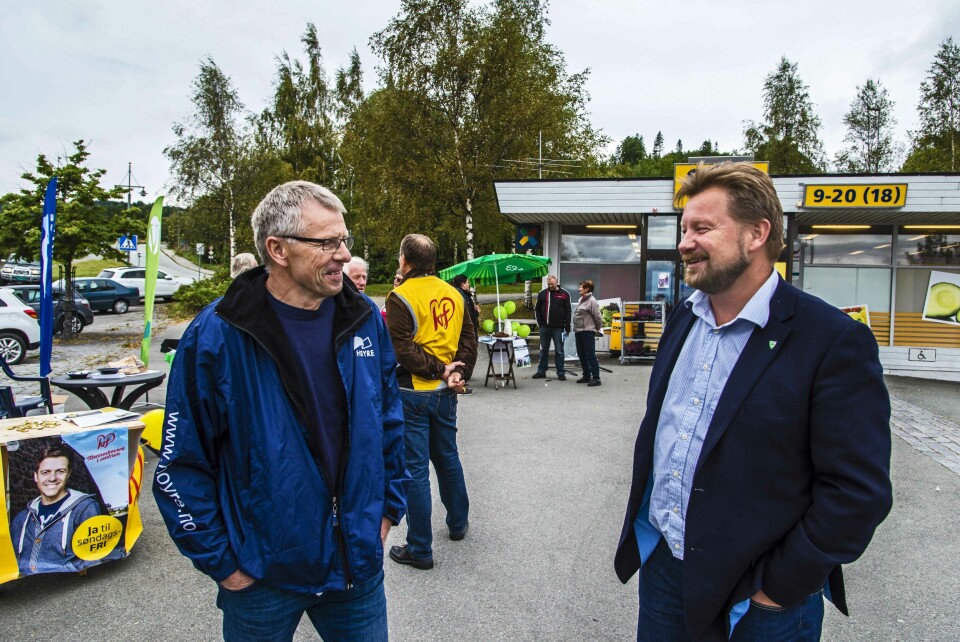 Ny ordfører Steinar Saghaug (H) og kommunestyret i Leksvik vil slå seg sammen med Rissa og ordfører Ove Vollan (H). Foto: Dag Ågren Ny ordfører Steinar Saghaug (H) og kommunestyret i Leksvik vil slå seg sammen med Rissa og ordfører Ove Vollan (H). Foto: Dag Ågren