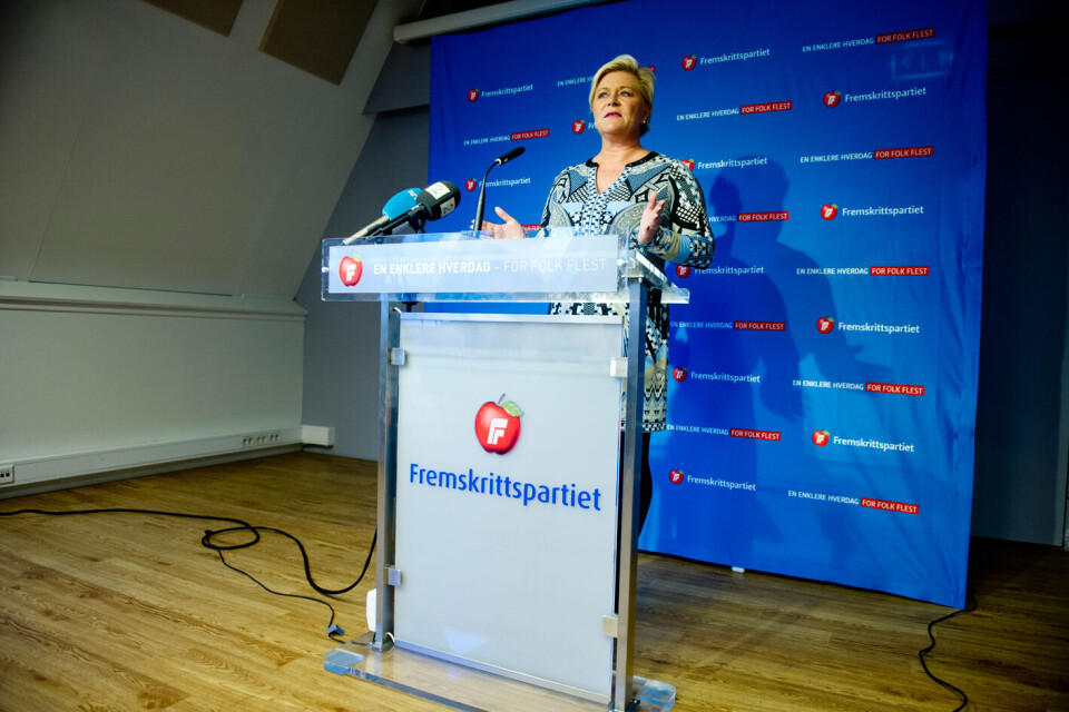 – Norge kan ikke fortsette å ta imot det antallet som kommer nå. Vi er helt nødt til å få denne tilstrømmingen under kontroll, sa Siv Jensen under sin tale søndag. Foto: Jon Olav Nesvold / NTB scanpix – Norge kan ikke fortsette å ta imot det antallet som kommer nå. Vi er helt nødt til å få denne tilstrømmingen under kontroll, sa Siv Jensen under sin tale søndag. Foto: Jon Olav Nesvold / NTB scanpix