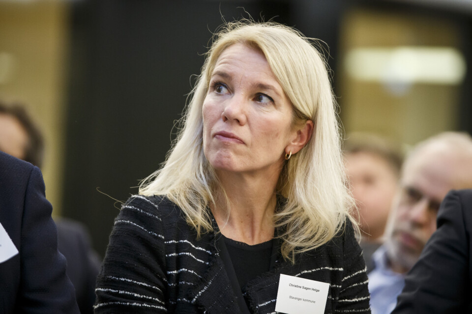 Stavanger-ordfører Christine Sagen Helgø (H) reagerer kraftig på bomaksjonister som avbrøt mandagens møte i bystyret i Stavanger. Nå etterforsker politiet saken. Foto: Heiko Junge / NTB scanpix Stavanger-ordfører Christine Sagen Helgø (H) reagerer kraftig på bomaksjonister som avbrøt mandagens møte i bystyret i Stavanger. Nå etterforsker politiet saken. Foto: Heiko Junge / NTB scanpix