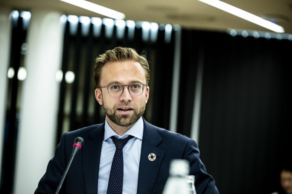 – Riksrevisjonen har rett i at det ikke har vært en god nok overordnet koordinering av arbeidet, sier kommunal- og moderniseringsminister Nikolai Astrup (H). – Riksrevisjonen har rett i at det ikke har vært en god nok overordnet koordinering av arbeidet, sier kommunal- og moderniseringsminister Nikolai Astrup (H).