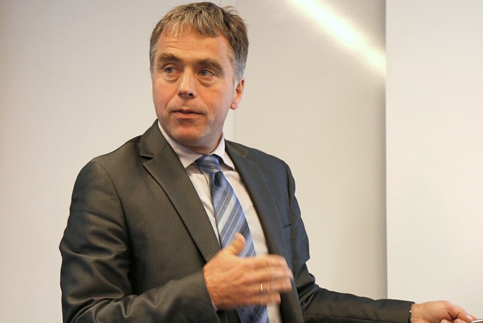 Direktør for interessepolitikk i KS, Helge Eide, advarte sist uke mot at mange kommuner kommer til å gå i minus i år. Trøsten er at den lave inntektsveksten i år fører til økt vekst neste år. Foto: Ole Petter Pedersen Direktør for interessepolitikk i KS, Helge Eide, advarte sist uke mot at mange kommuner kommer til å gå i minus i år. Trøsten er at den lave inntektsveksten i år fører til økt vekst neste år. Foto: Ole Petter Pedersen