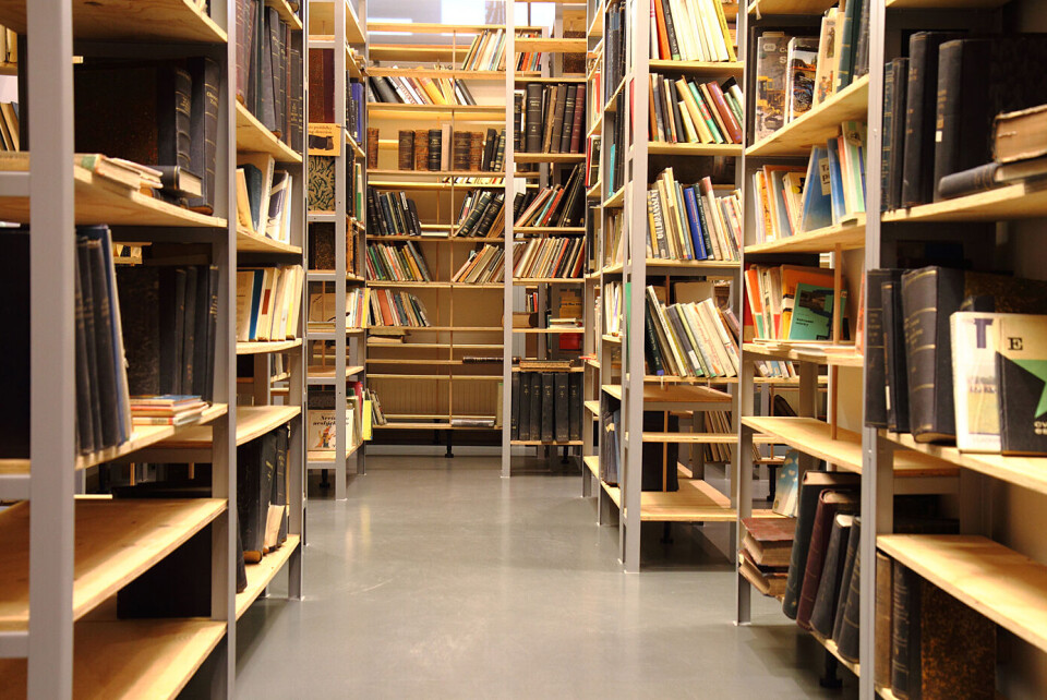 Bibliotekene er mer enn bøker. De skal nå også utvikles til blant annet debattarenaer. Foto: Colourbox.com Bibliotekene er mer enn bøker. De skal nå også utvikles til blant annet debattarenaer. Foto: Colourbox.com