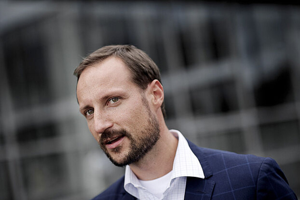 Kronprins Haakon besøker Jåttå videregående skole i forbindelse med Dignity Day 19. september 2011 Foto: Tommy Ellingsen / Scanpix Kronprins Haakon besøker Jåttå videregående skole i forbindelse med Dignity Day 19. september 2011 Foto: Tommy Ellingsen / Scanpix