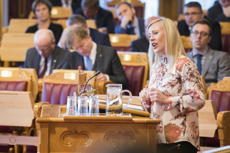 Forliket om politireformen ble inngått i 2015, men fortsatt skaper reformen heftig debatt. Foto: Fredrik Hagen / NTB scanpixJustiskomiteens leder Lene Vågslid (Ap) har sammen med Sp og SV bedt justisminister Jøran Kallmyr (Frp) holde en redegjørelse om politireformen i Stortinget. 24. oktober kommer han. Foto: Håkon Mosvold Larsen / NTB scanpix Forliket om politireformen ble inngått i 2015, men fortsatt skaper reformen heftig debatt. Foto: Fredrik Hagen / NTB scanpixJustiskomiteens leder Lene Vågslid (Ap) har sammen med Sp og SV bedt justisminister Jøran Kallmyr (Frp) holde en redegjørelse om politireformen i Stortinget. 24. oktober kommer han. Foto: Håkon Mosvold Larsen / NTB scanpix