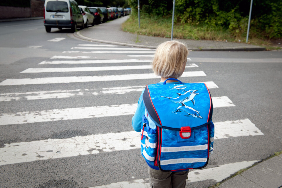 For under én uke siden ble det kjent på NRK at Kripos er koblet inn etter at foreldre uten foreldreansvar, som ikke skulle få informasjon om barna, ble lagt til i skoleappen Vigilo i Bergen kommune. Det har også skjedd på Østlandet. Illustrasjonsfoto: Jan Haas / NTB scanpix For under én uke siden ble det kjent på NRK at Kripos er koblet inn etter at foreldre uten foreldreansvar, som ikke skulle få informasjon om barna, ble lagt til i skoleappen Vigilo i Bergen kommune. Det har også skjedd på Østlandet. Illustrasjonsfoto: Jan Haas / NTB scanpix