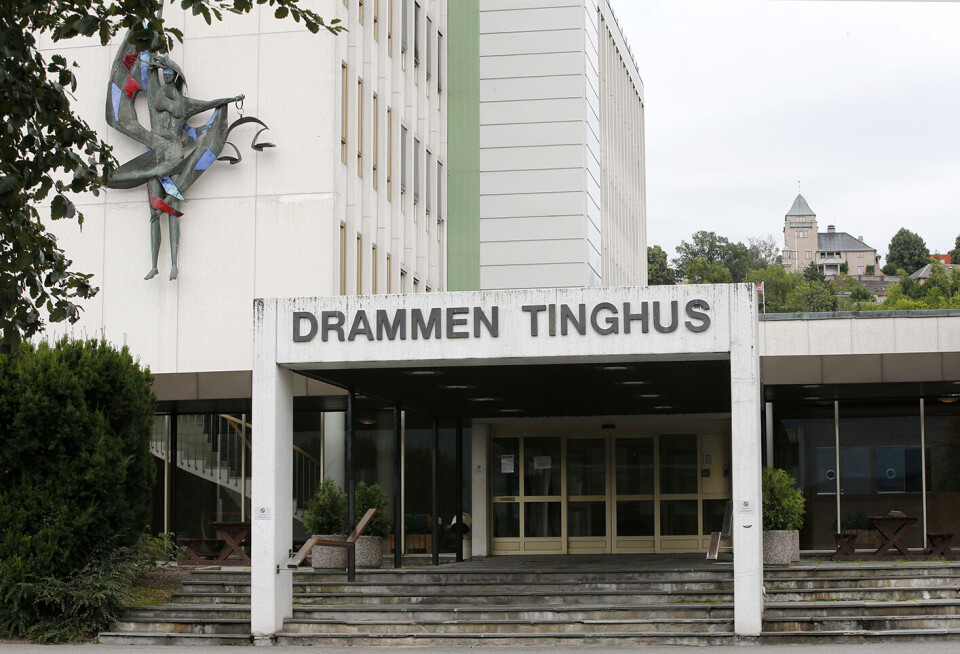 En 47 år gammel ble dømt til 6 måneders fengsel i Drammen tingrett tirsdag. Dommen er den første i den omfattende korrupsjonssaken i byen. Foto: Lise Åserud / NTB scanpix En 47 år gammel ble dømt til 6 måneders fengsel i Drammen tingrett tirsdag. Dommen er den første i den omfattende korrupsjonssaken i byen. Foto: Lise Åserud / NTB scanpix