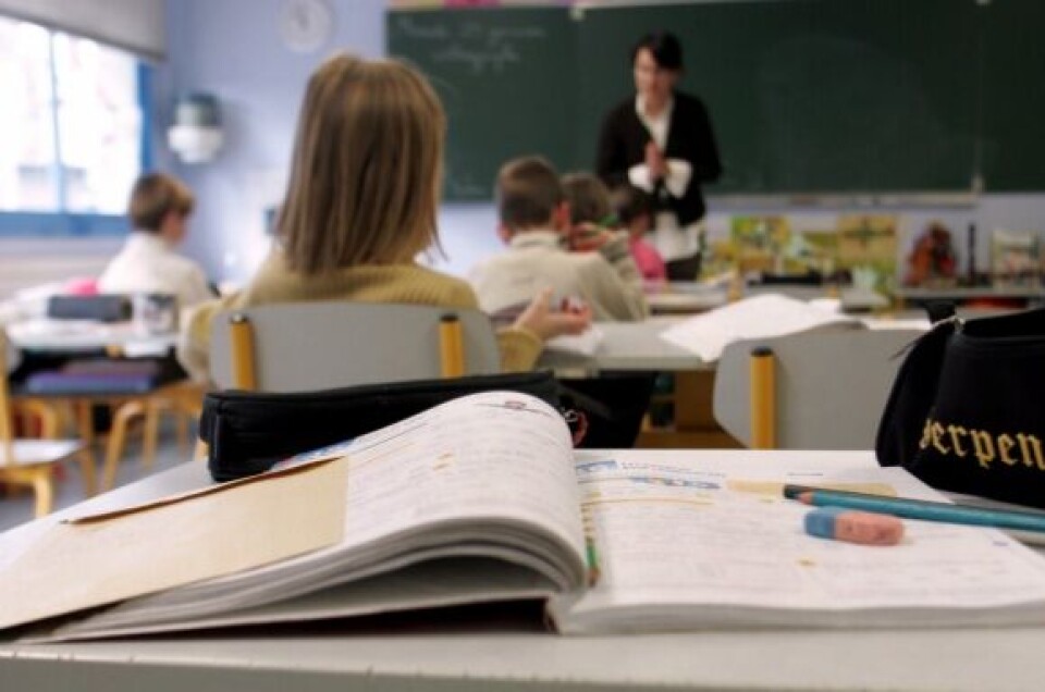 Det finnes en bakvei inn i skolen for lærerspirer som ikke klarer det nye kravet om karakteren 4 i matematikk. Illustrasjonsfoto: Colourbox.com Det finnes en bakvei inn i skolen for lærerspirer som ikke klarer det nye kravet om karakteren 4 i matematikk. Illustrasjonsfoto: Colourbox.com