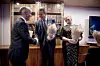 Ordførerene Alf Johan Svele (H) i Holmestrand og Mette Måge Olsen (Ap) i Hof skal lage tursti langs den gamle jernbanelinja for pengene de får av Sanner. Bildet fra overlevering av søknad om sammenslåing. Arkivfoto: Magnus Knutsen Bjørke