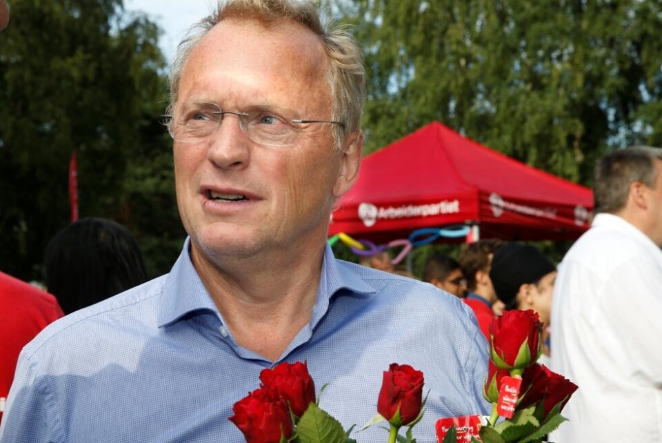 Arbeiderpartiets Raymond Johansen ønsker seg mer kritisk og undersøkende journalistikk om Oslo kommune. At hans eget parti nettopp har bidratt til en vesentlig svekkelse av rammebetingelsene for kritisk kommunaljournalistikk, er visst alt glemt. Foto: Terje Pedersen, NTB scanpix Arbeiderpartiets Raymond Johansen ønsker seg mer kritisk og undersøkende journalistikk om Oslo kommune. At hans eget parti nettopp har bidratt til en vesentlig svekkelse av rammebetingelsene for kritisk kommunaljournalistikk, er visst alt glemt. Foto: Terje Pedersen, NTB scanpix