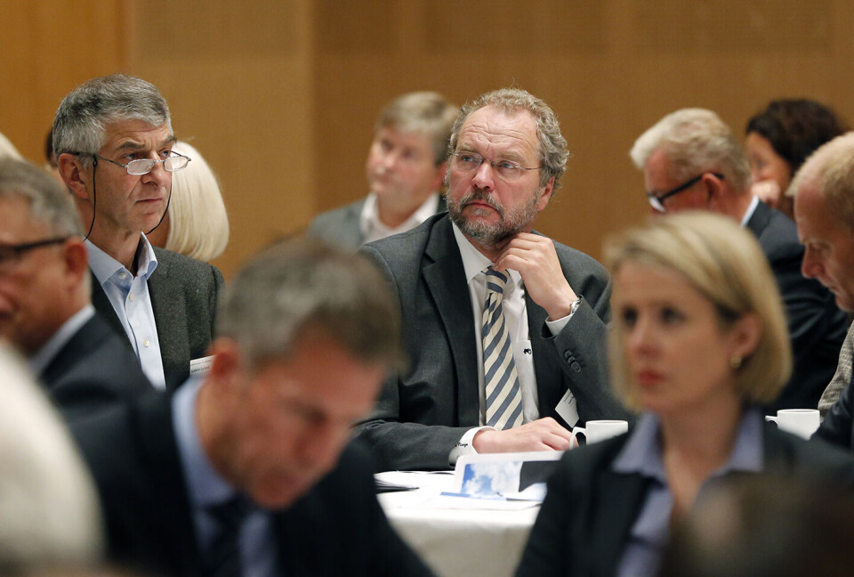 Fylkesmann i Hordaland Lars Sponheim beholder jobben som fylkesmann for de sammenslåtte fylkene Hordaland og Sogn og Fjordane, etter det NTB kjenner til. Fylkesmann i Hordaland Lars Sponheim beholder jobben som fylkesmann for de sammenslåtte fylkene Hordaland og Sogn og Fjordane, etter det NTB kjenner til.