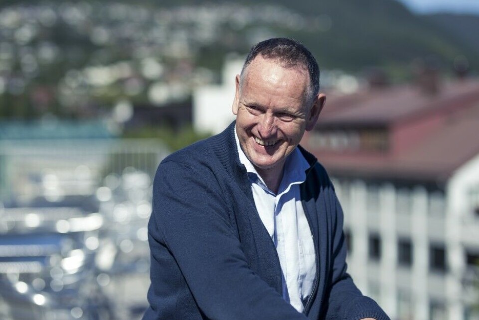 Ole John Østenstad i Sunnfjord var den første som blei «kommunedirektør». Nå tar stadig fleire kommunar i bruk denne tittelen. Foto: Jostein Vedvik Ole John Østenstad i Sunnfjord var den første som blei «kommunedirektør». Nå tar stadig fleire kommunar i bruk denne tittelen. Foto: Jostein Vedvik