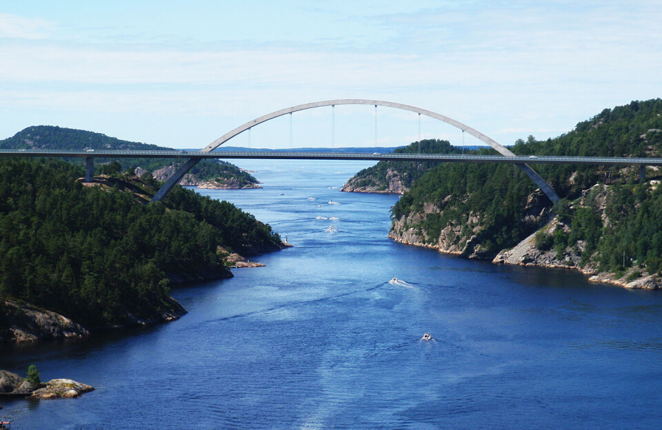 Også innfartsårene fra Sverige, som her fra Svinesund, skal kontrolleres bedre. Foto: Colourbox.com Også innfartsårene fra Sverige, som her fra Svinesund, skal kontrolleres bedre. Foto: Colourbox.com