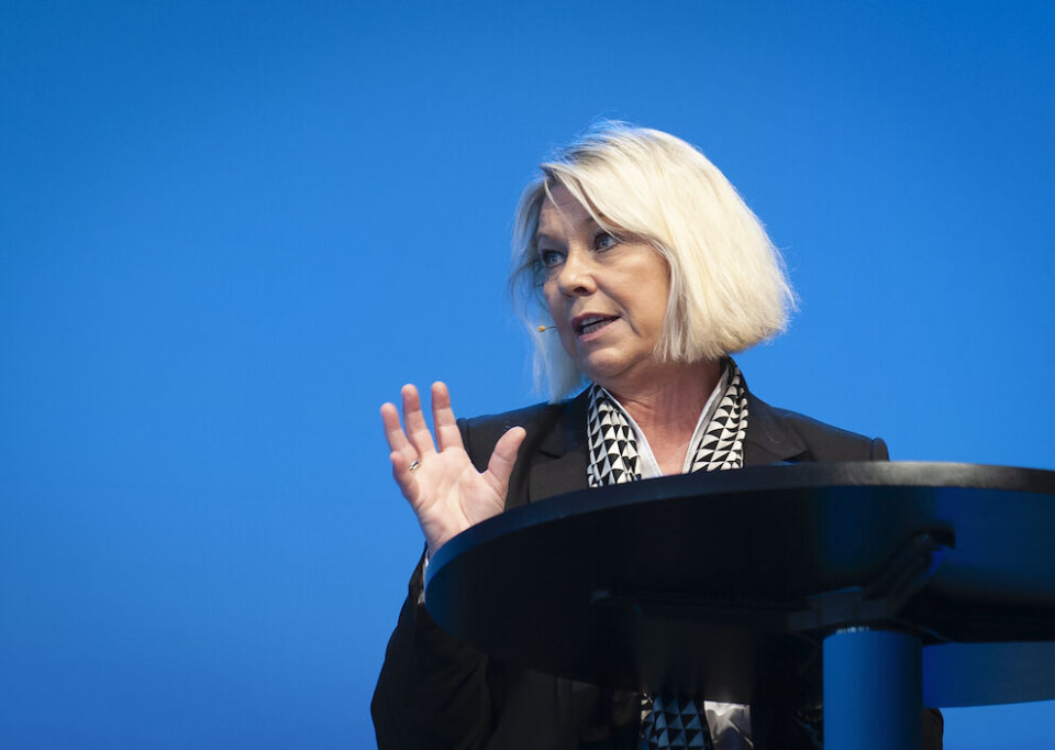 Kommunalminister Monica Mæland skryter at antallet statlige arbeidsplasser som er flyttet ut til Distrikts-Norge, men forteller ikke hvor mange som har forsvunnet i strukturreformene, påpeker Jan Inge Krossli. Arkivfoto: Terje Lien Kommunalminister Monica Mæland skryter at antallet statlige arbeidsplasser som er flyttet ut til Distrikts-Norge, men forteller ikke hvor mange som har forsvunnet i strukturreformene, påpeker Jan Inge Krossli. Arkivfoto: Terje Lien