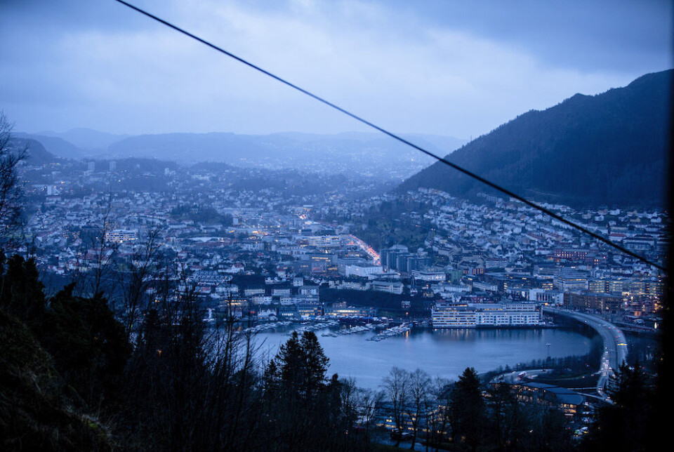 Det regnfulle klimaet i Bergen kan om 50-60 år bli typisk for været i Tromsø, ifølge klimaforskerne. Det regnfulle klimaet i Bergen kan om 50-60 år bli typisk for været i Tromsø, ifølge klimaforskerne.