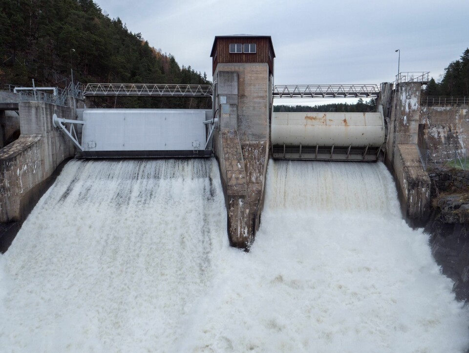 En større del av inntektene fra naturressurser i distriktene må gå tilbake til kommunene, mener forskere. En større del av inntektene fra naturressurser i distriktene må gå tilbake til kommunene, mener forskere.