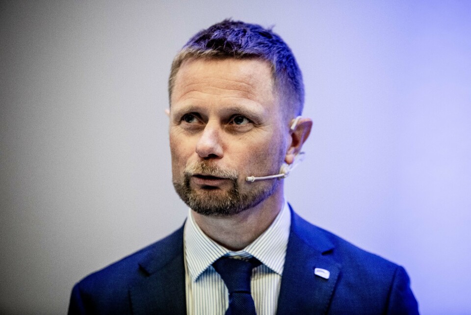 Under pressekonferansen mandag sa Høie at han forventer at Oslo følger råd om strengere tiltak. Under pressekonferansen mandag sa Høie at han forventer at Oslo følger råd om strengere tiltak.