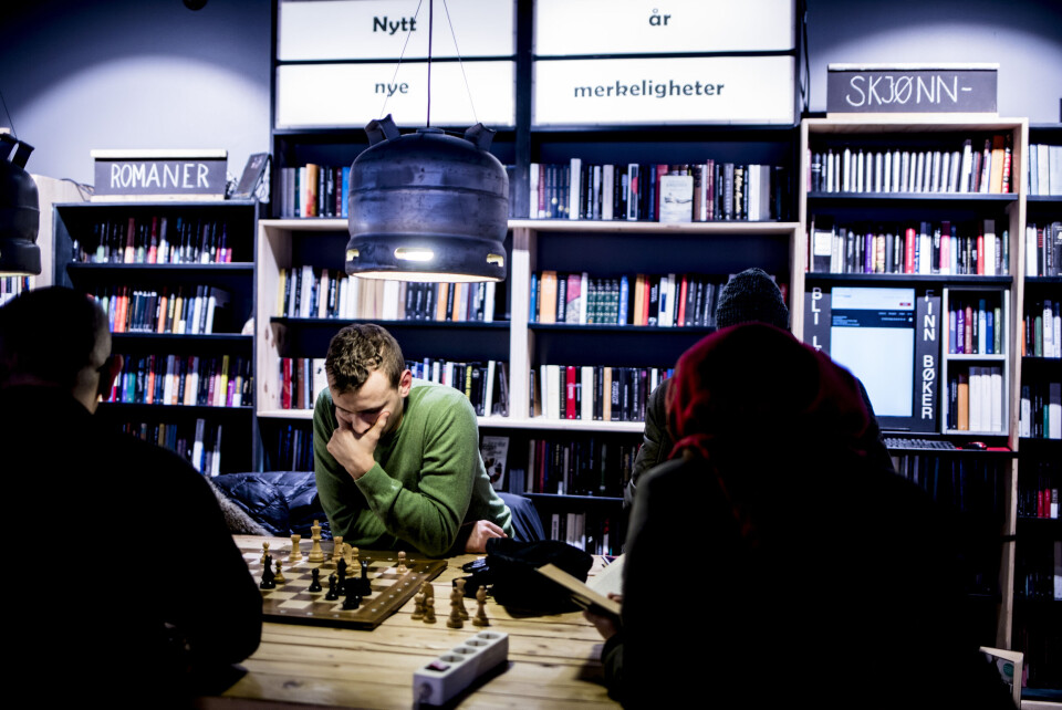 Norske bibliotek har gode smittevernrutiner, og vi føler oss trygge på at bibliotekene er modne for oppgaven, skriver Vidar Lund og Veronicha Angell Bergli. Norske bibliotek har gode smittevernrutiner, og vi føler oss trygge på at bibliotekene er modne for oppgaven, skriver Vidar Lund og Veronicha Angell Bergli.