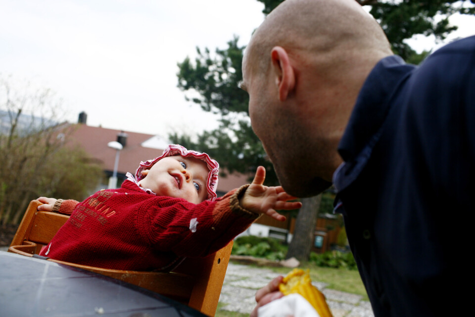 Barns velferd henger tett sammen med foreldres velferd, og barn kan ikke betraktes løsrevet fra foreldrene, skriver Lena Catherine L. Westby. Barns velferd henger tett sammen med foreldres velferd, og barn kan ikke betraktes løsrevet fra foreldrene, skriver Lena Catherine L. Westby.