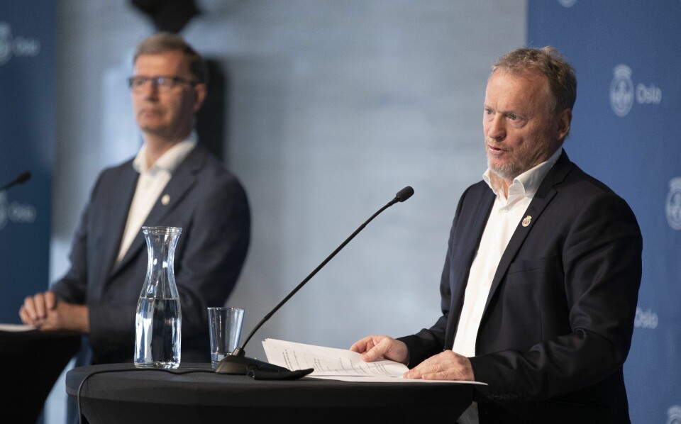 Byrådsleder Raymond Johansen (Ap) og helsebyråd Robert Steen (Ap) under en pressekonferanse om koronasituasjonen. Byrådsleder Raymond Johansen (Ap) og helsebyråd Robert Steen (Ap) under en pressekonferanse om koronasituasjonen.
