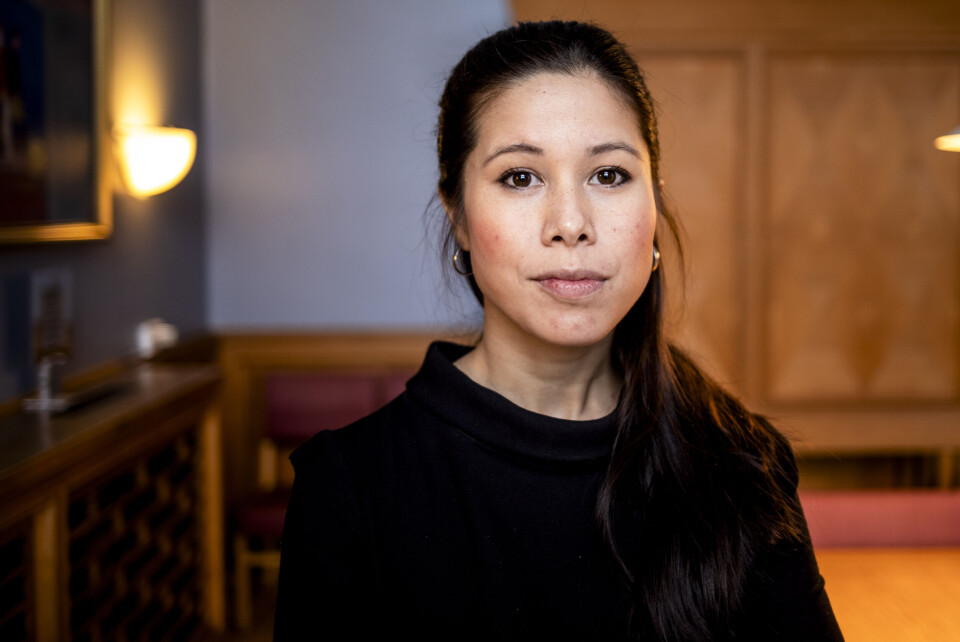 Frp har fremmet et mistillitsforslag mot Berg fordi de mener hun brøt informasjonsplikten ved å ikke informere bystyret om kostnadsoverskridelser i arbeidet med Oslos nye vannforsyning på et tidligere tidspunkt. Frp har fremmet et mistillitsforslag mot Berg fordi de mener hun brøt informasjonsplikten ved å ikke informere bystyret om kostnadsoverskridelser i arbeidet med Oslos nye vannforsyning på et tidligere tidspunkt.