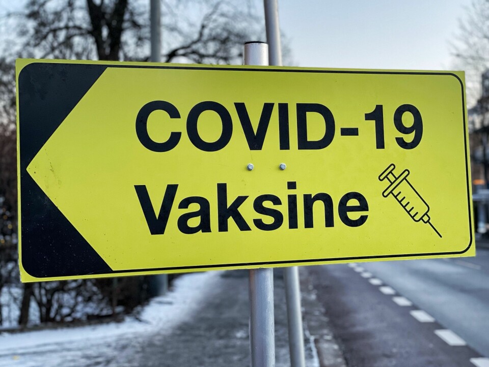 En forutsetning for omfordeling av vaksinene er at kommunene som får færre doser i juni og begynnelsen av juli, skal ha kapasitet til å ta dette igjen i slutten av juli. Helsedirektoratet skal nå sjekke med kommunene om de har mulighet til det. En forutsetning for omfordeling av vaksinene er at kommunene som får færre doser i juni og begynnelsen av juli, skal ha kapasitet til å ta dette igjen i slutten av juli. Helsedirektoratet skal nå sjekke med kommunene om de har mulighet til det.