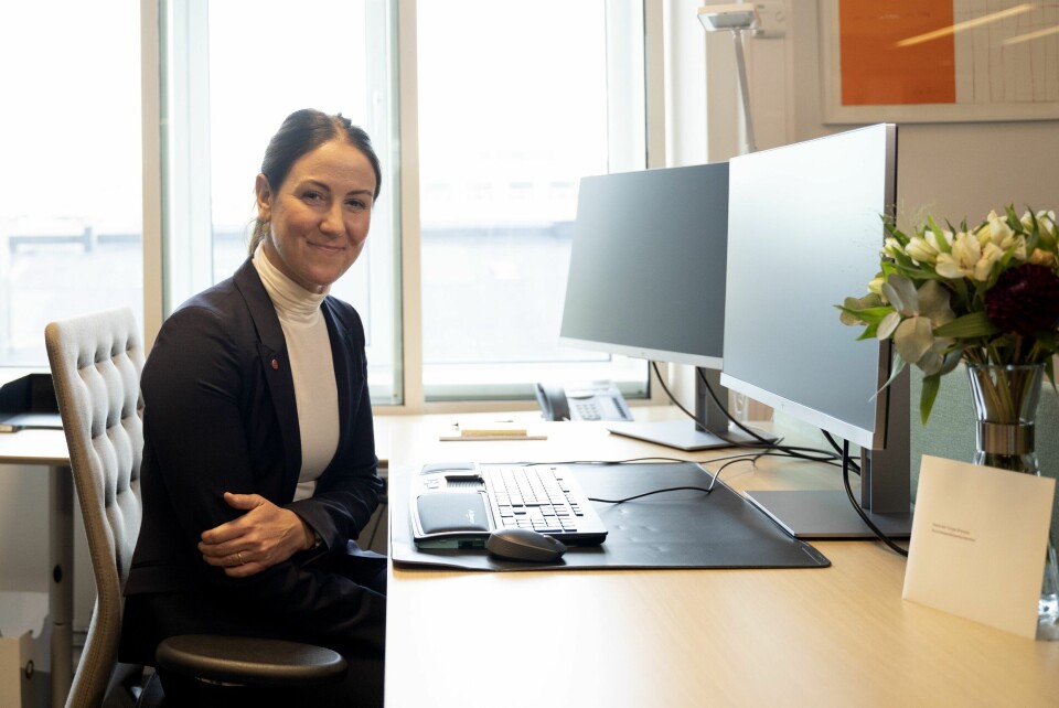 – Vi har som mål at våre elever skal være mest mulig på skolen, samtidig har vi en influensasesong på vei og fortsatt koronasmitte i samfunnet, sa kunnskapsminister Tonje Brenna (Ap) på en hasteinnkalt pressekonferanse torsdag ettermiddag. – Vi har som mål at våre elever skal være mest mulig på skolen, samtidig har vi en influensasesong på vei og fortsatt koronasmitte i samfunnet, sa kunnskapsminister Tonje Brenna (Ap) på en hasteinnkalt pressekonferanse torsdag ettermiddag.