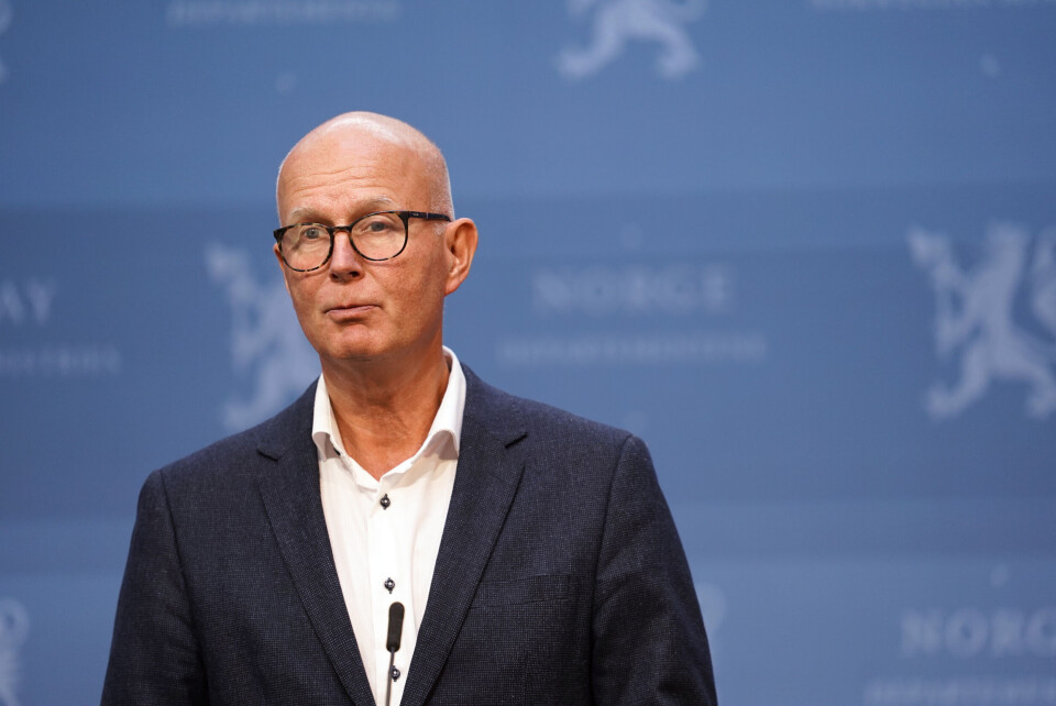 Helsedirektoratet og helsedirektør Bjørn Guldvog anbefaler at regjeringen utsetter videre gjenåpning. Helsedirektoratet og helsedirektør Bjørn Guldvog anbefaler at regjeringen utsetter videre gjenåpning.
