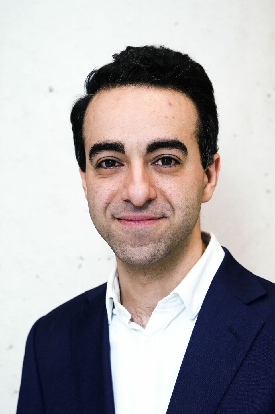 Det er ikke sikkert en eventuell ny smittebølge vil bli møtt med nasjonale tiltak på samme måte som tidligere. sier statssekretær Saliba Andreas Korkunc. Det er ikke sikkert en eventuell ny smittebølge vil bli møtt med nasjonale tiltak på samme måte som tidligere. sier statssekretær Saliba Andreas Korkunc.