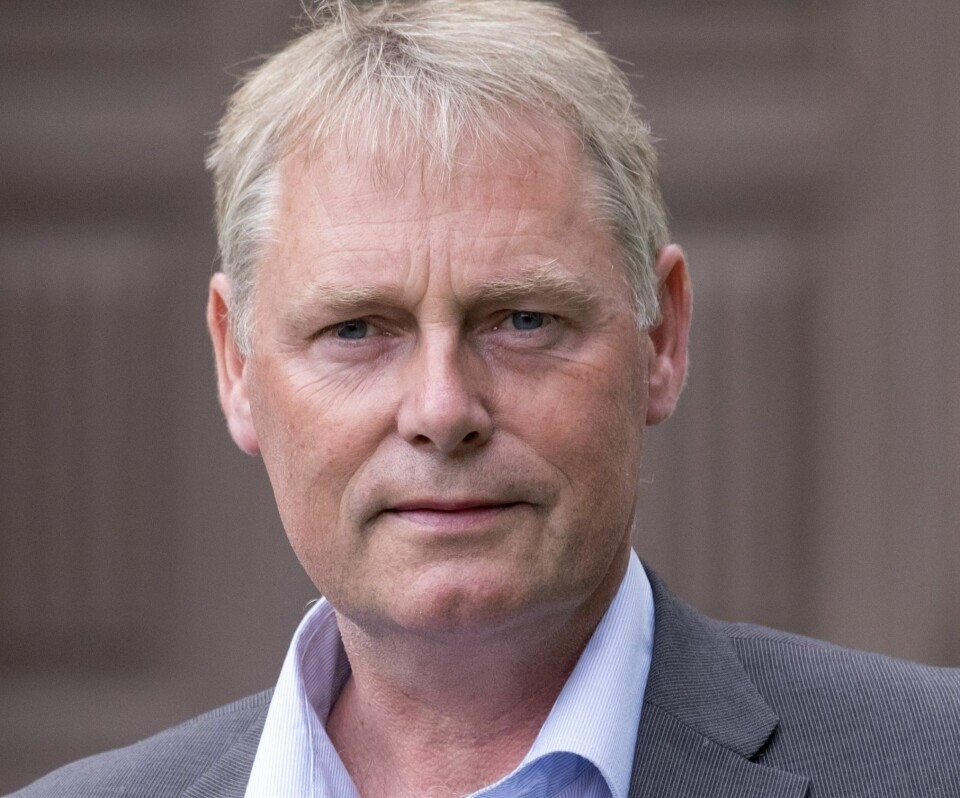 Kommunedirektør Morten Wolden i Trondheim sier kommunen gir innbyggerne 2–3 dager for å se om de etterlever tiltakene. Kommunedirektør Morten Wolden i Trondheim sier kommunen gir innbyggerne 2–3 dager for å se om de etterlever tiltakene.