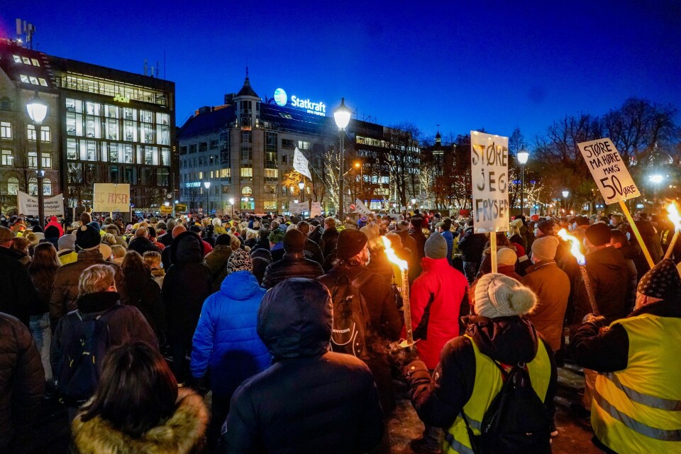 Kravene fra aksjonsgruppa er stans i krafteksport ved lav fyllingsgrad i vannmagasinene, forutsigbare og langsiktige kraftpriser for industri og landbruk, samt et toprissystem på strøm for husholdninger. Kravene fra aksjonsgruppa er stans i krafteksport ved lav fyllingsgrad i vannmagasinene, forutsigbare og langsiktige kraftpriser for industri og landbruk, samt et toprissystem på strøm for husholdninger.
